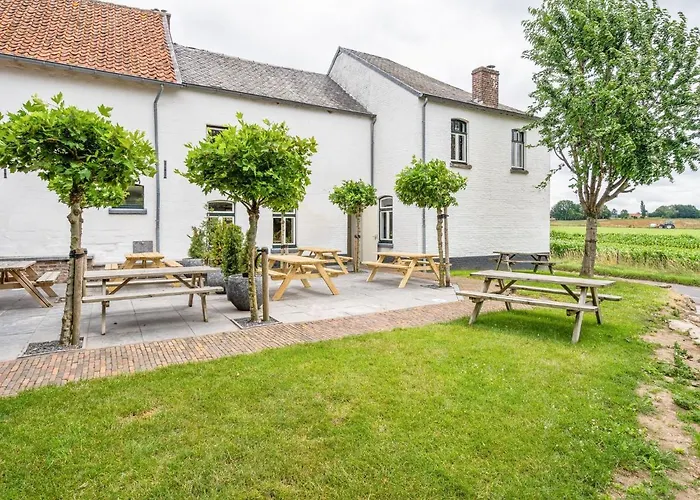 Spacious Farmhouse In Limburg Near Forest Sint Antoniusbank photo