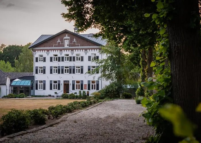 Fletcher Hotel Chateau De Raay Baarlo  photo